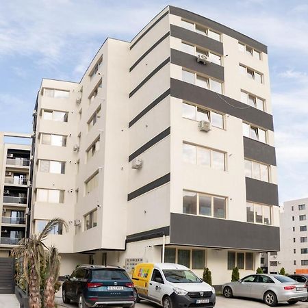 Yzza Apartament Năvodari Eksteriør billede