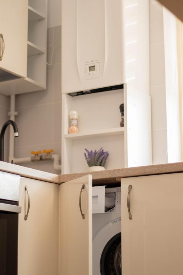 Yzza Apartament Năvodari Eksteriør billede