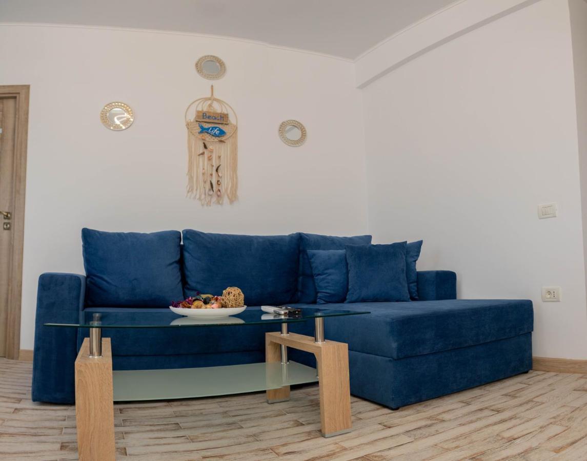 Yzza Apartament Năvodari Eksteriør billede